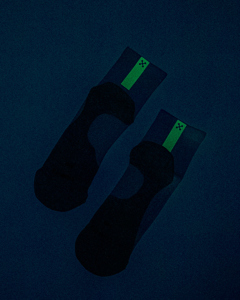 Daybreak – Reflective Compression Quarter Crew Socks | White + Neon Green