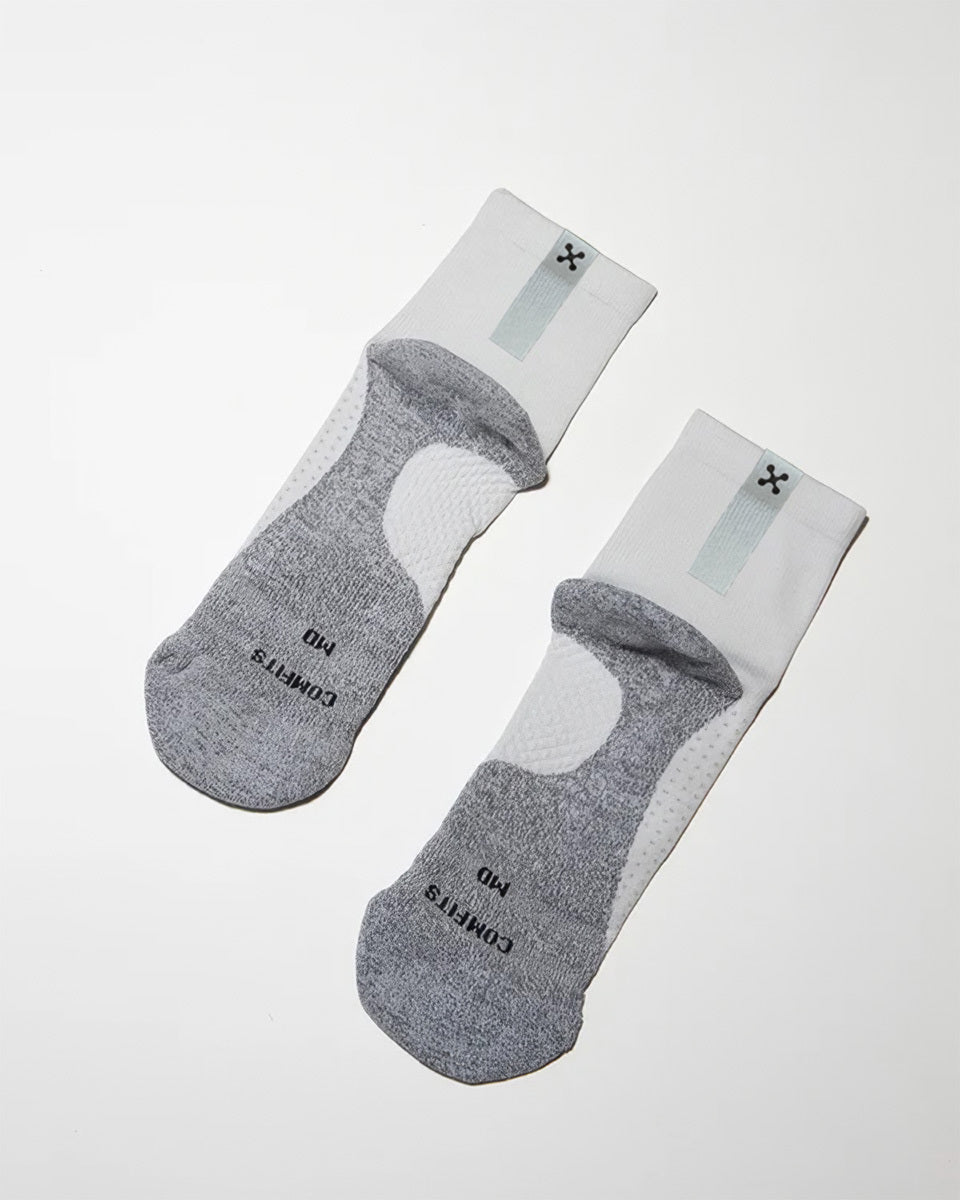 Daybreak – Reflective Compression Quarter Crew Socks | White + Silver