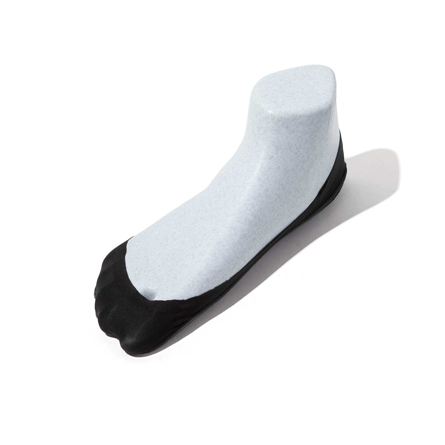 Women's short oval patterned socks with needle drop in fresh