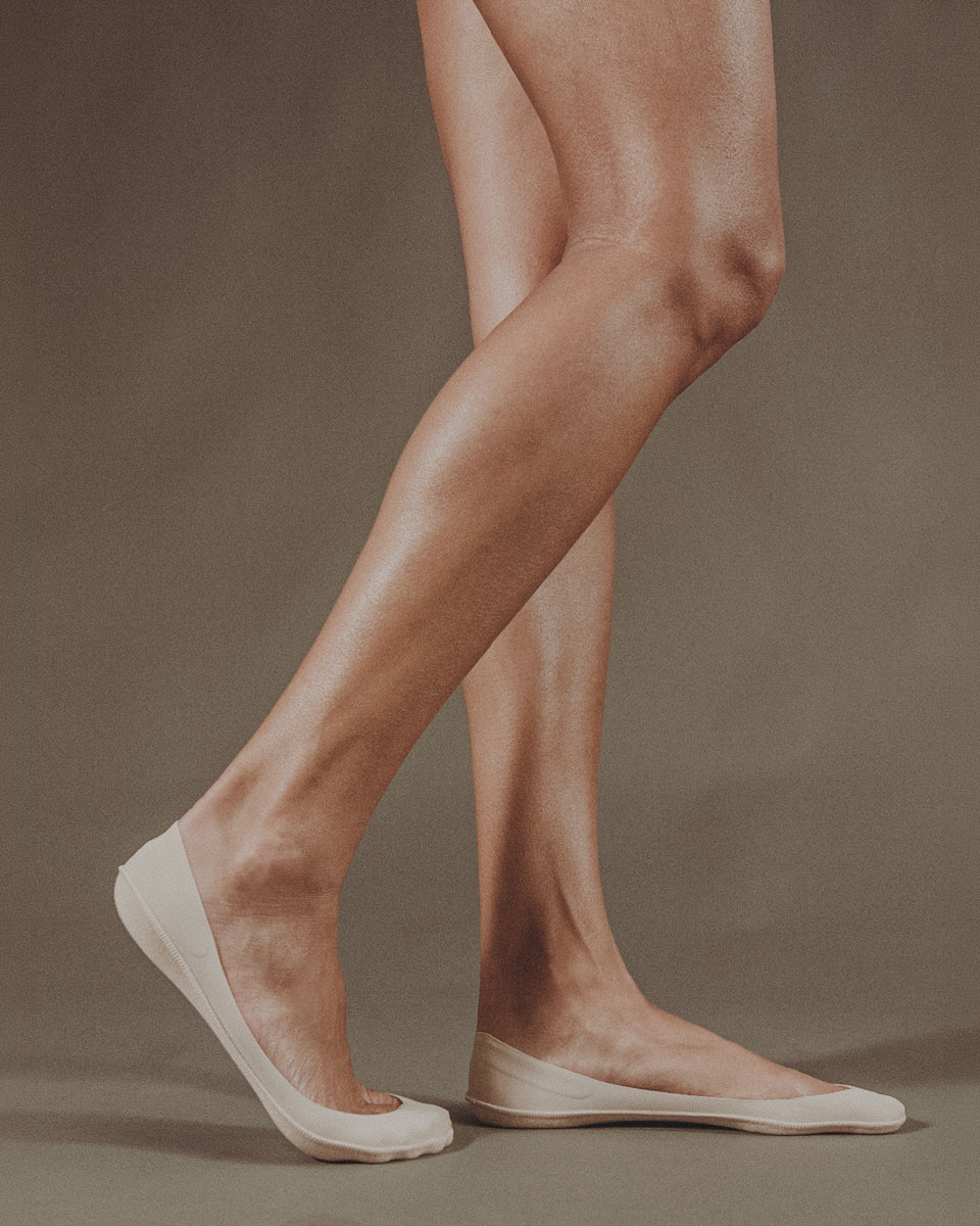 Cream Ultra Low Cut Liner Socks | No-Show Dress Socks