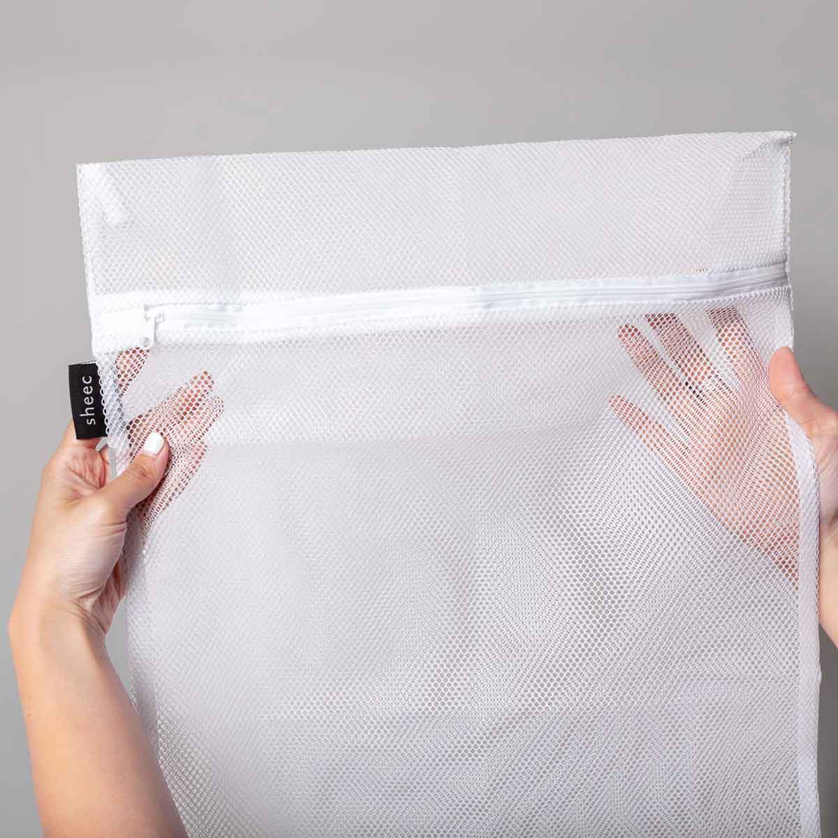 sheec accessories large mesh laundry bag with zippers for delicates