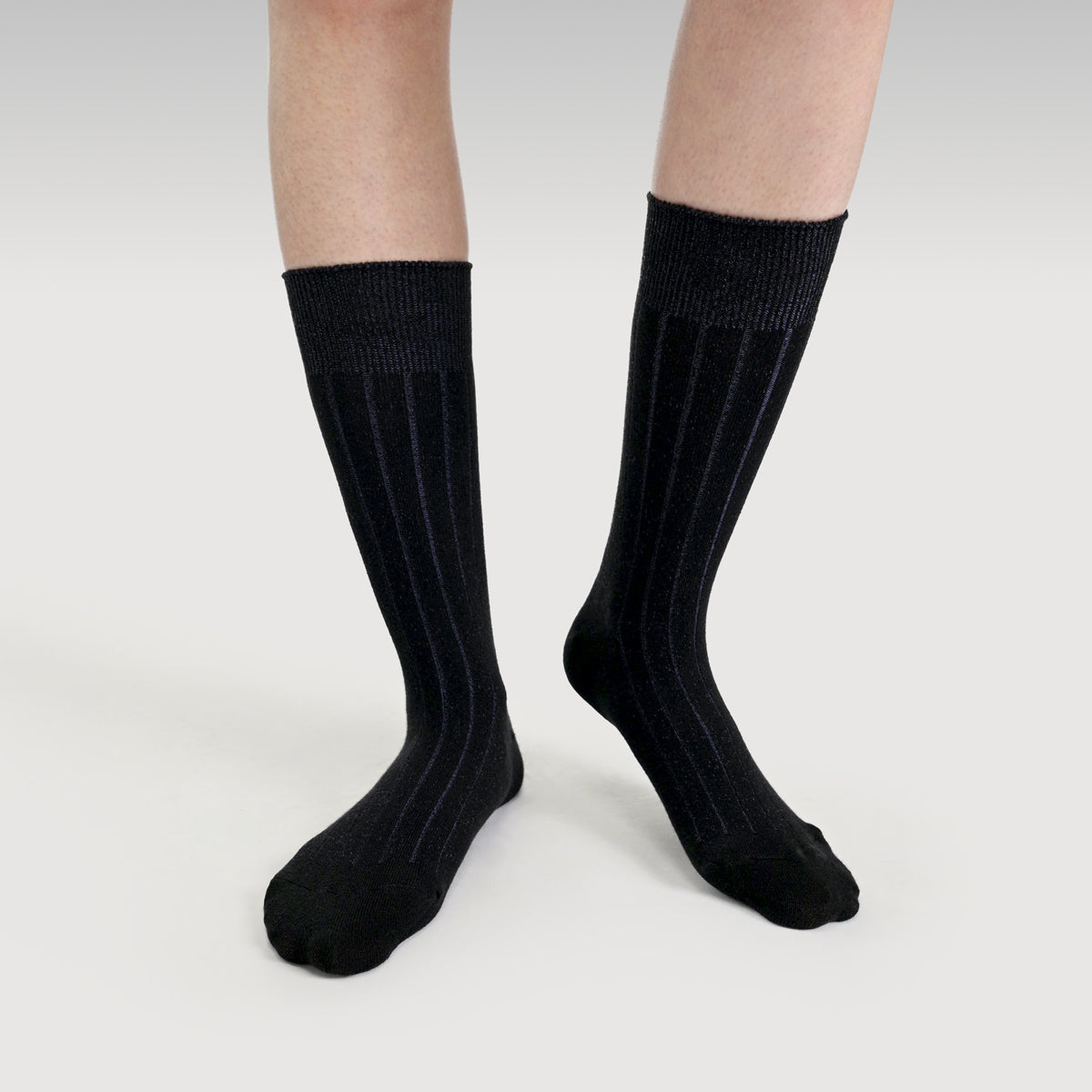 Everywear Classic Crew Socks | BLACK x GRAY