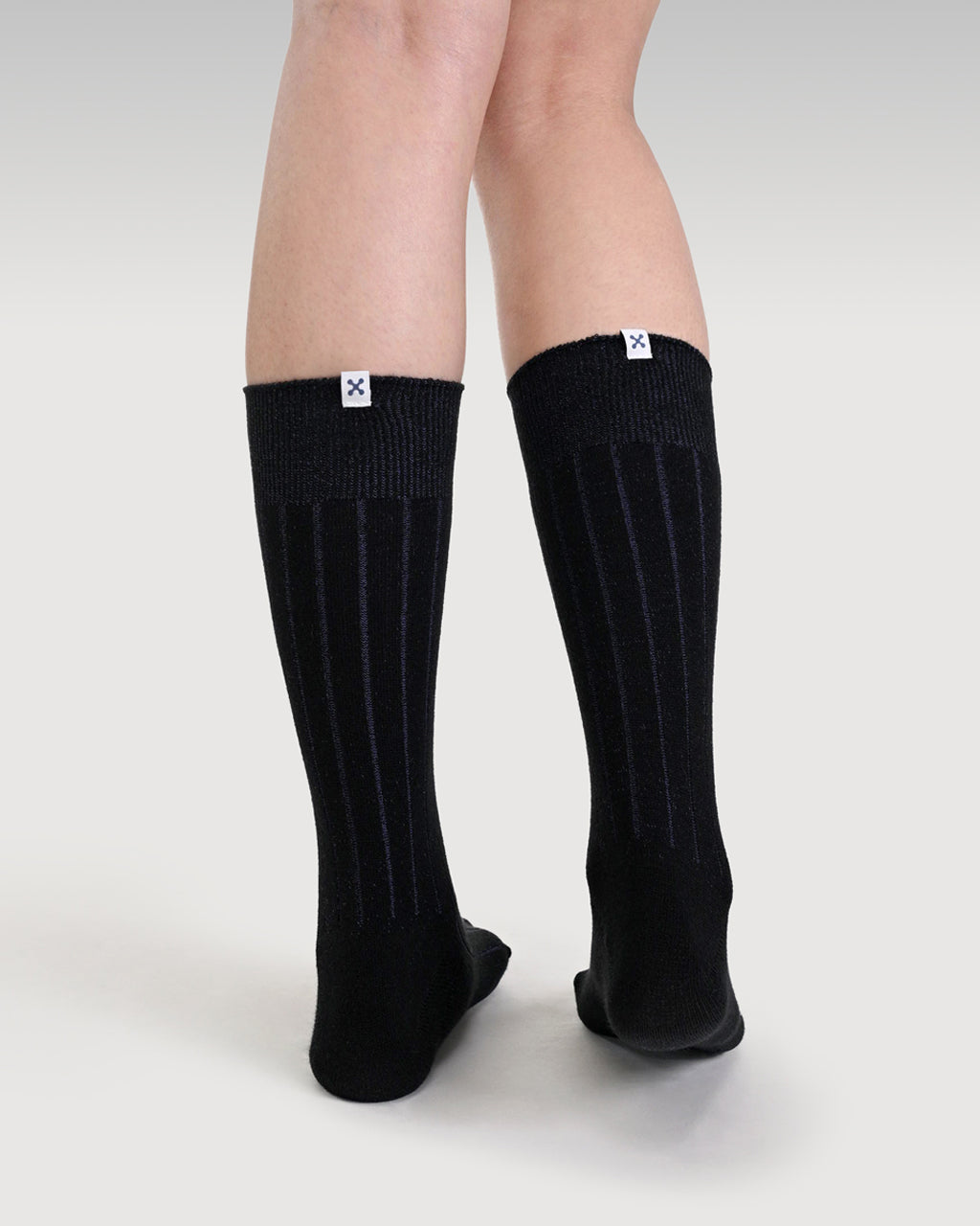 Everywear Classic Crew Socks | BLACK x GRAY