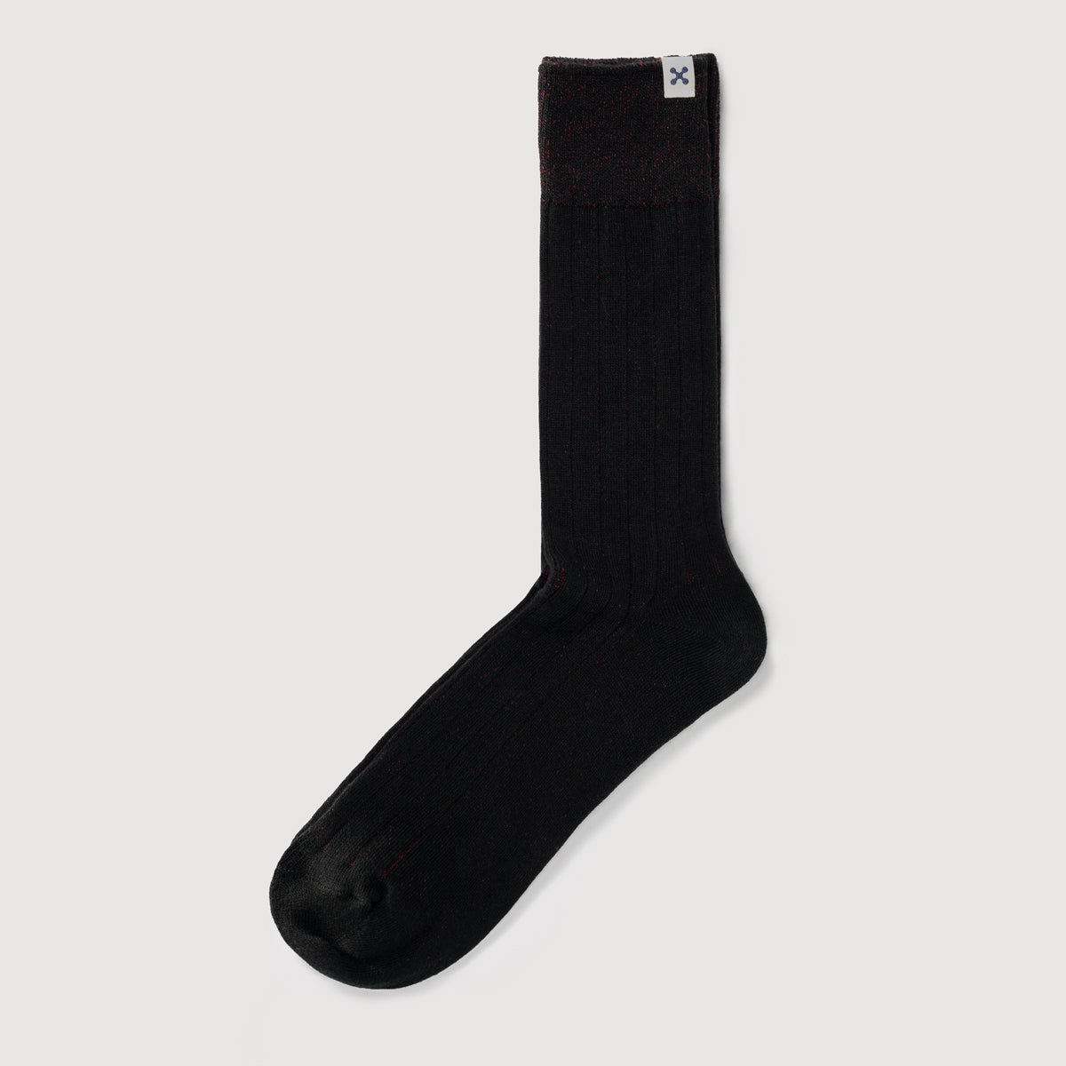 Everywear Classic Crew Socks | BLACK x RED