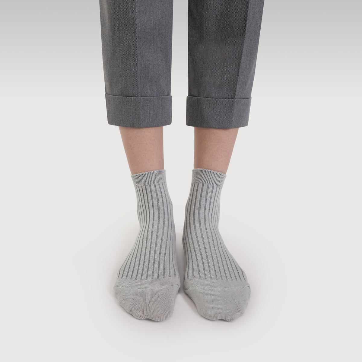 Everywear Refined Ankle Socks | GRAY x LIGHT GRAY