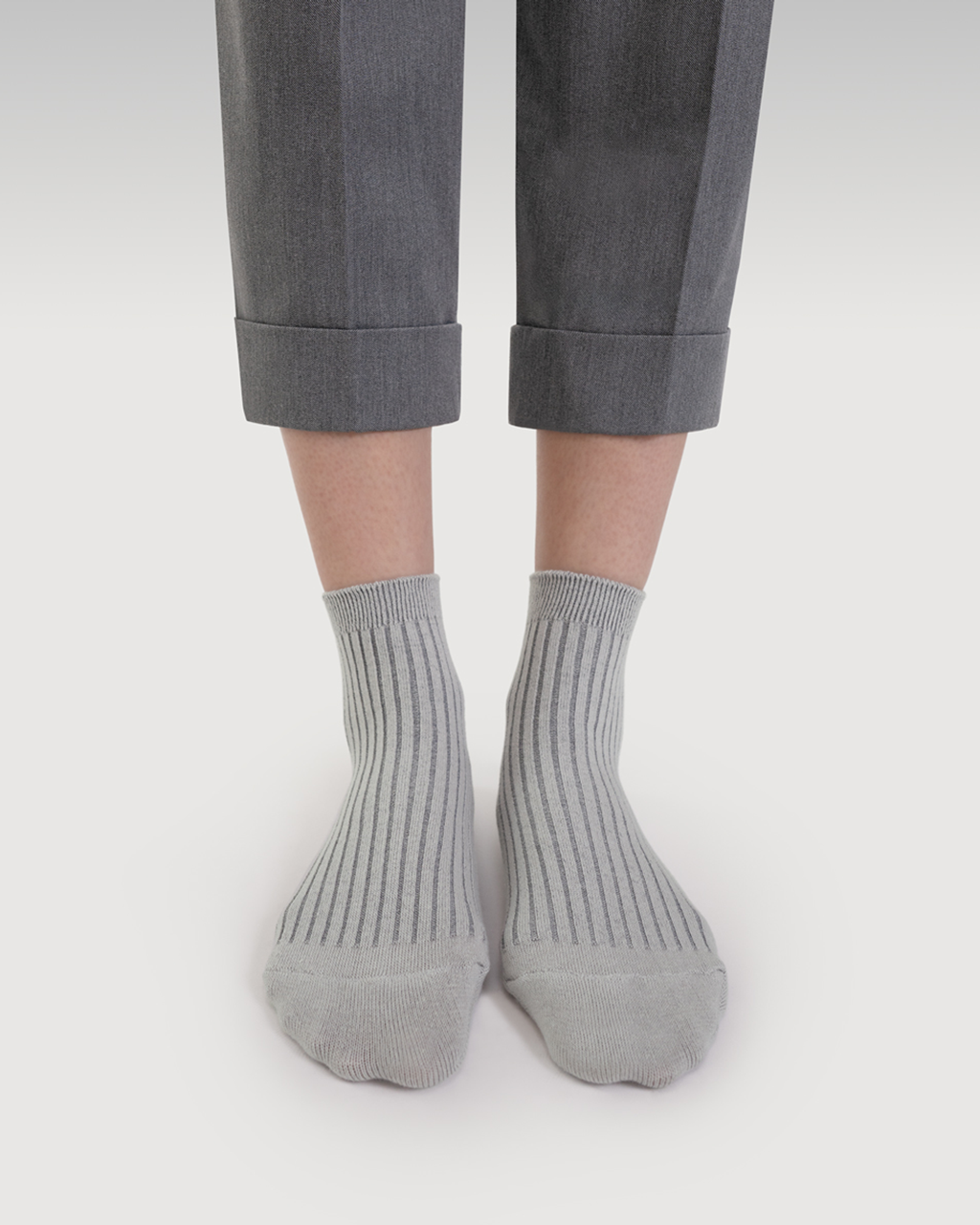 Everywear Refined Ankle Socks | GRAY x LIGHT GRAY