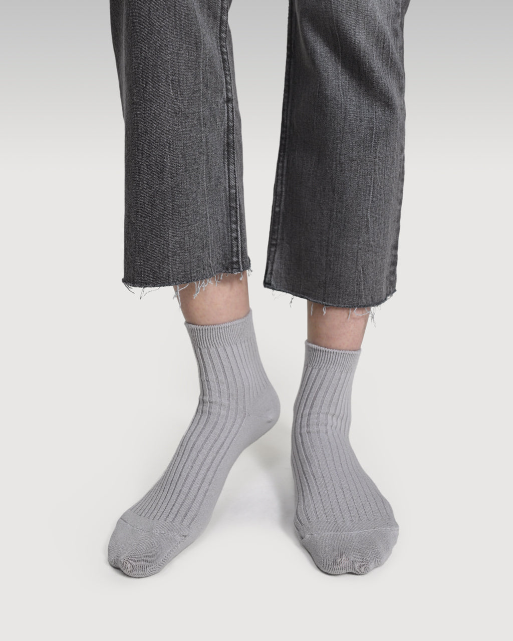 Everywear Refined Ankle Socks | GRAY