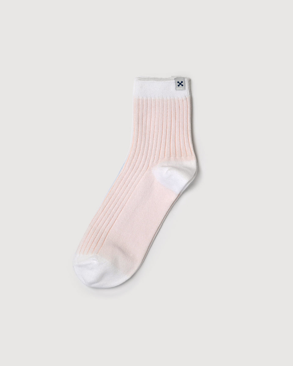 Everywear Refined Ankle Socks | WHITE x PEACH