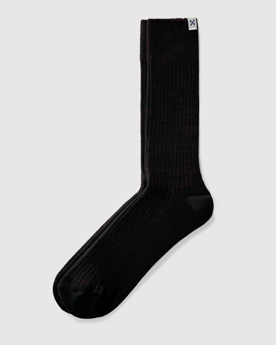 Everywear Refined Crew Socks | BLACK x RED