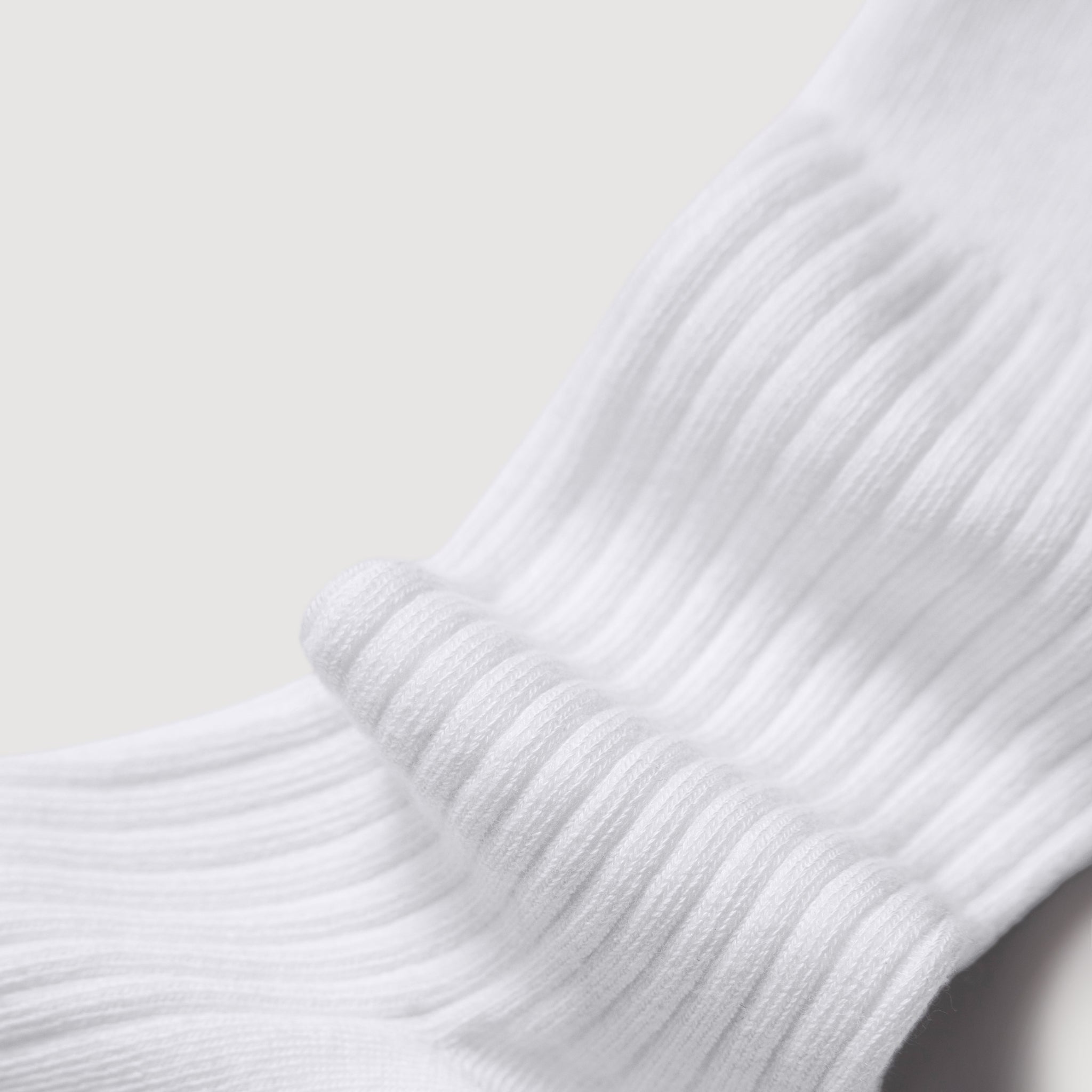 Everywear Refined Crew Socks | WHITE
