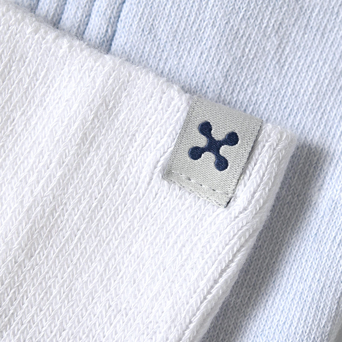 Everywear Refined Crew Socks | WHITE x BLUE