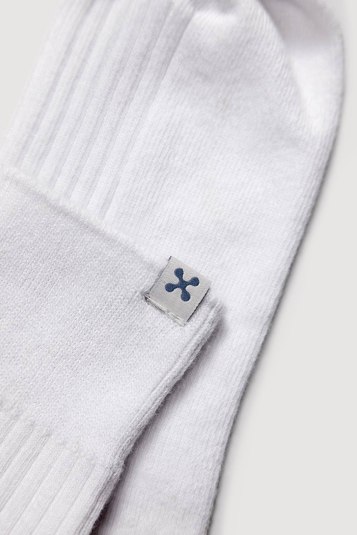 Everywear Refined Crew Socks | WHITE