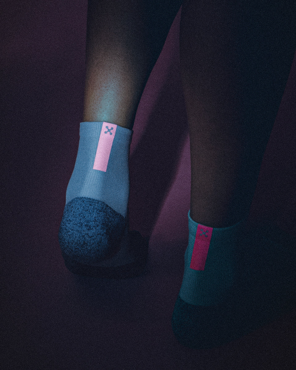 Daybreak – Reflective Compression Quarter Crew Socks | White + Neon Pink