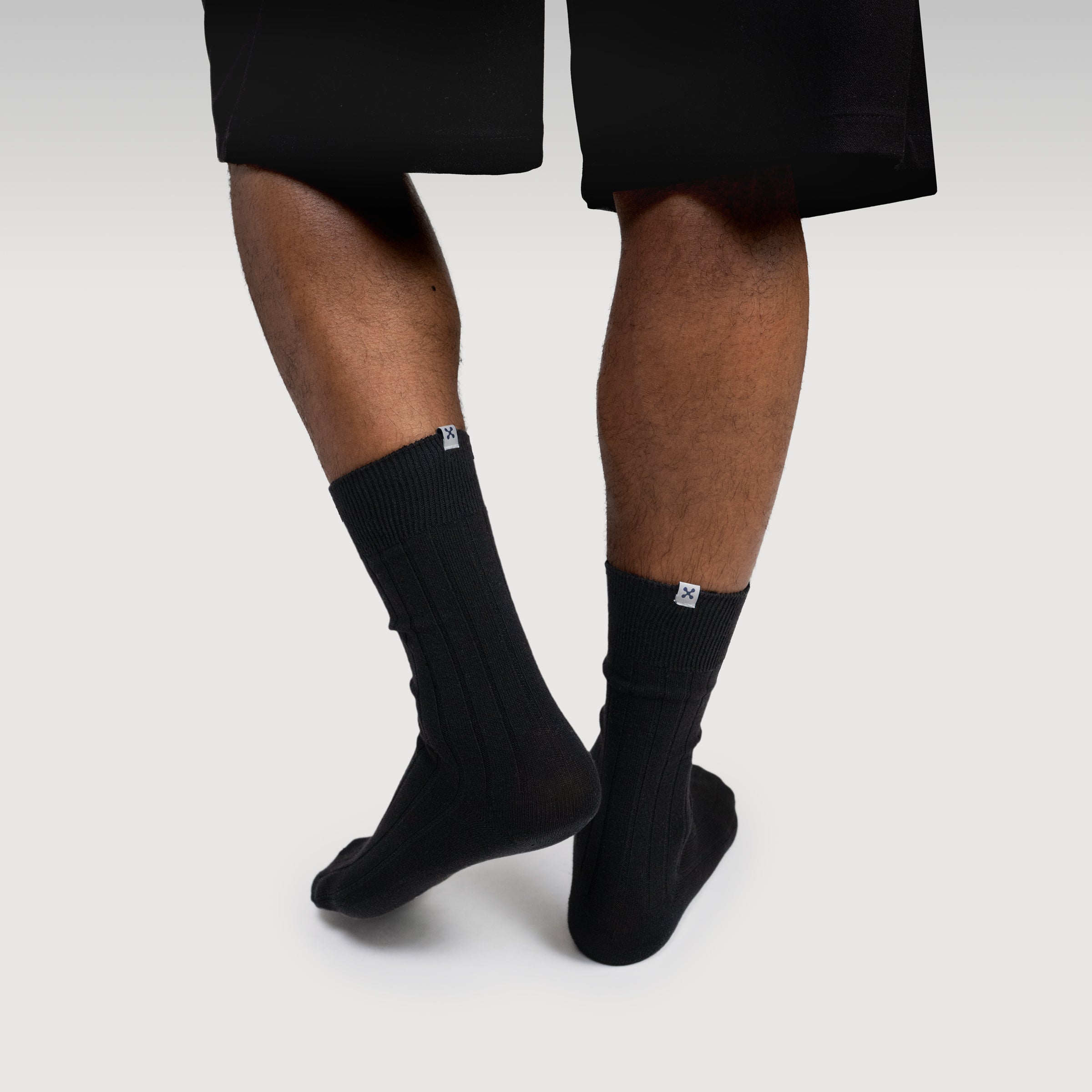 Everywear Classic Crew Socks | BLACK