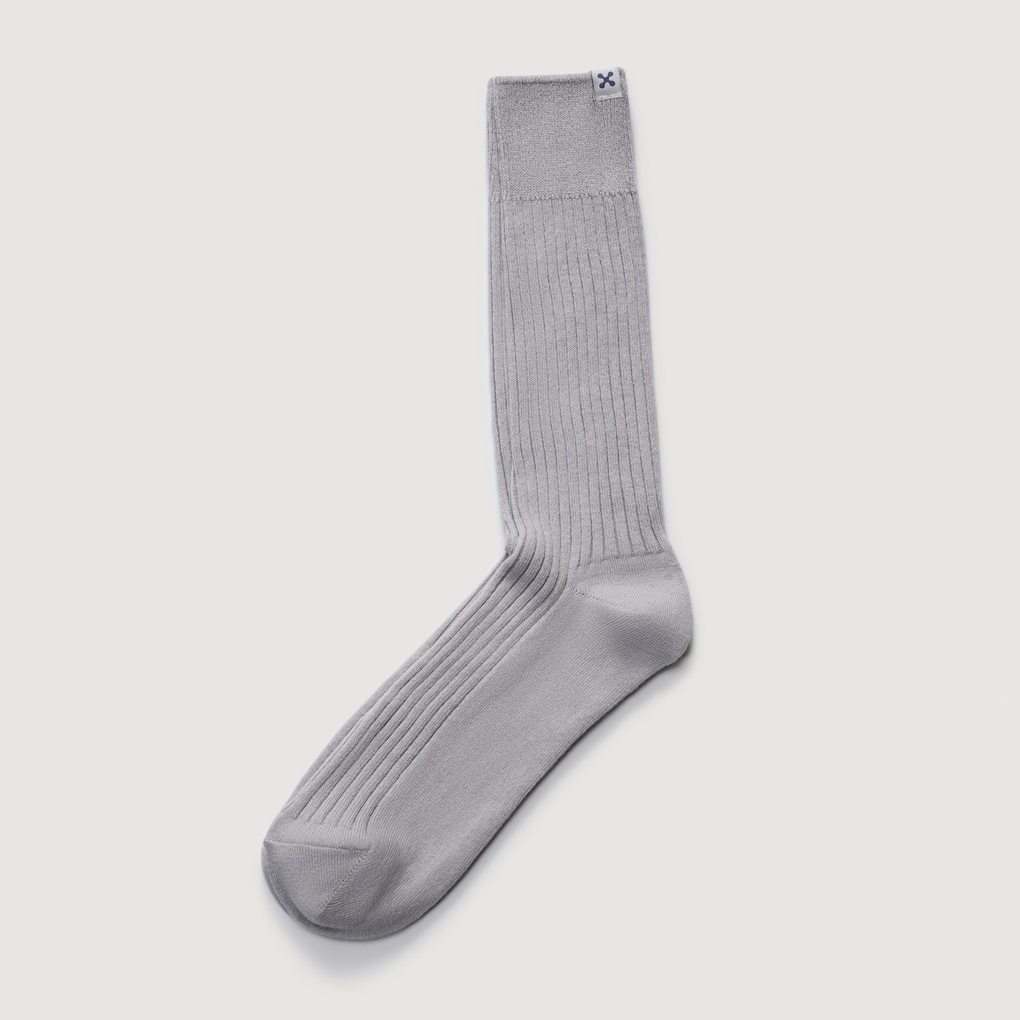 Sheec Everywear Refine Ribbed Gray Crew Model Flatlay