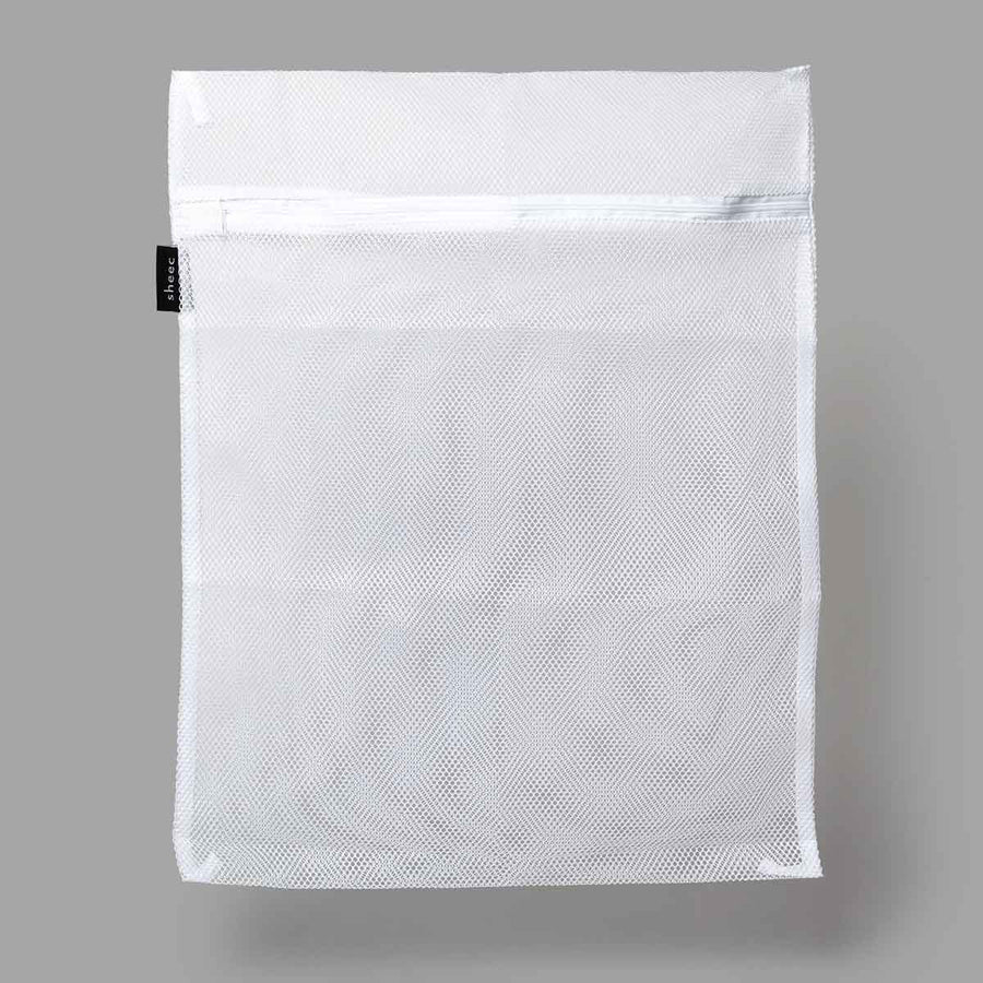 Mesh Laundry Bag with Drawstring for Delicates, Washing  Machine,Traveling,College,Dirty Clothes/Net Big Size Heavy Duty Reusable  Door Foldable/Garment White 2 Pack : Amazon.in: Home & Kitchen